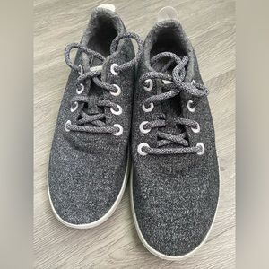 Women’s Allbirds. Hardly worn, good condition!